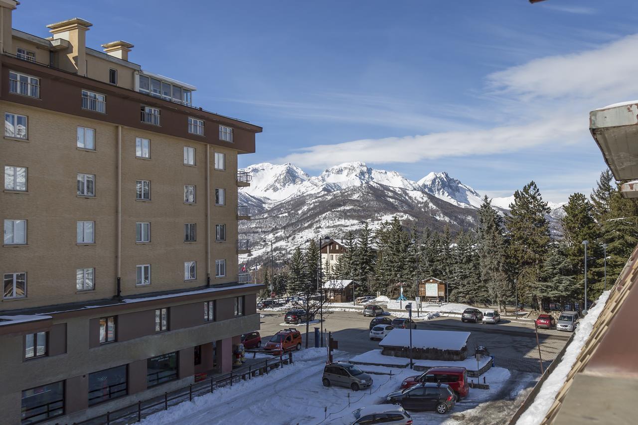 Hotel Clotes Sauze D'Oulx Exterior photo